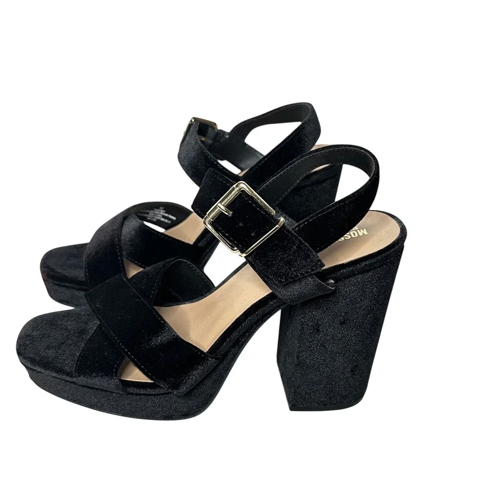 Mossimo Alexandra Black Velvet Platform Block Heel Sandals Womens 9.5 NWT